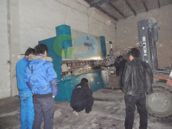 �c(di��n)���´��ڴ��_��D